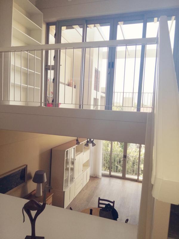 To Let 3 Bedroom Property for Rent in Wynberg Upper Western Cape